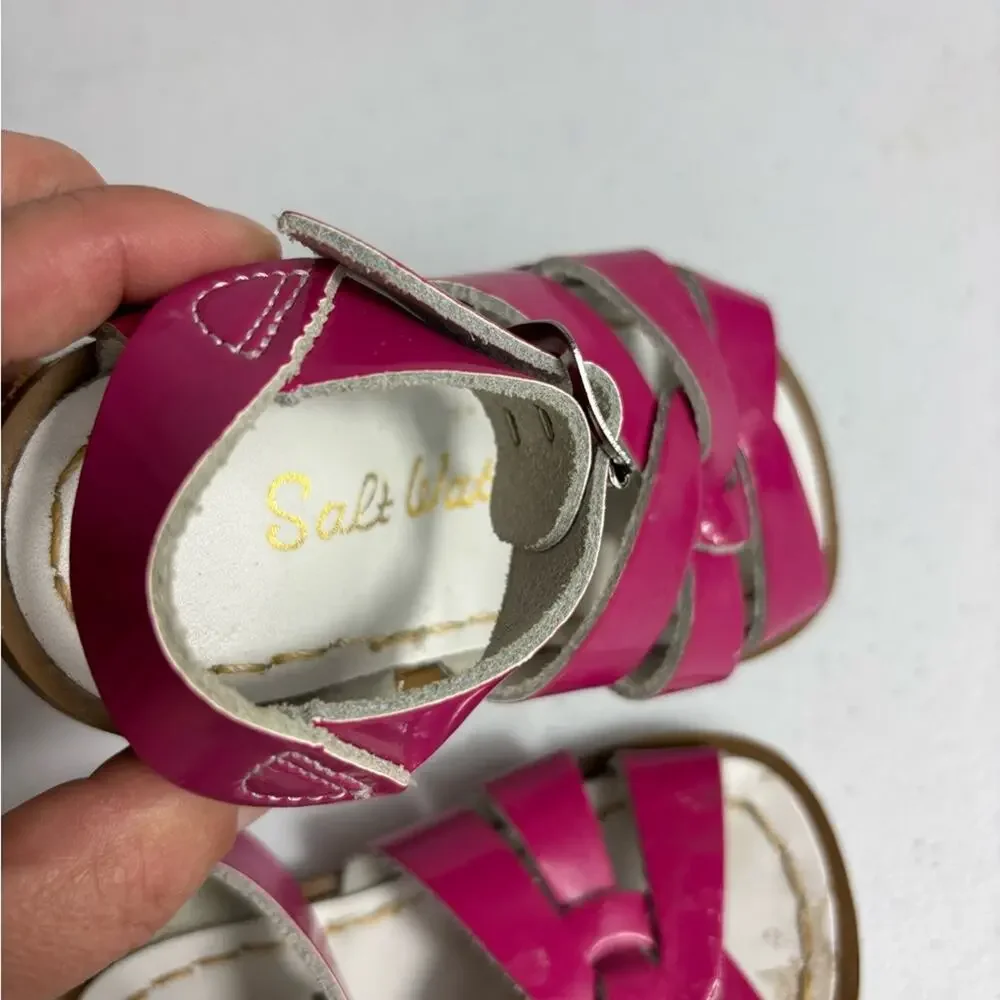 Salt Water Sandals Original Style in Shiny Fuchsia Child Size 4